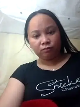 -Kitty-92 online show from November 22, 2025, 11:03 pm