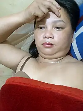 -Kitty-92 online show from September 19, 2025, 10:58 pm