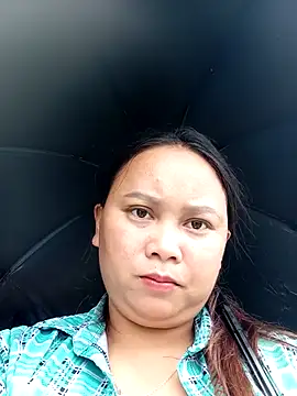 -Kitty-92 online show from October 7, 2025, 1:28 am