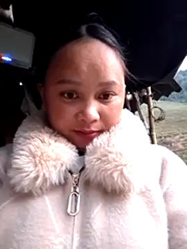 -Kitty-92 online show from November 26, 2025, 11:27 pm