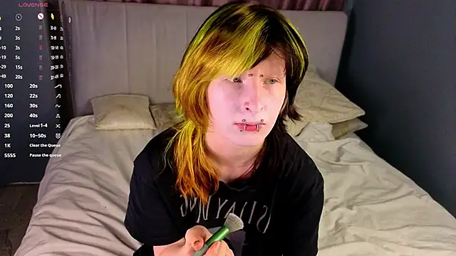 KandraCruser online show from November 20, 2025, 8:09 pm