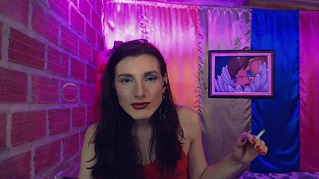 Snapshot of Moira-Hot chatting on December 2, 2025, 2:01 am Moira-Hot online show from December 2, 2025, 2:01 am