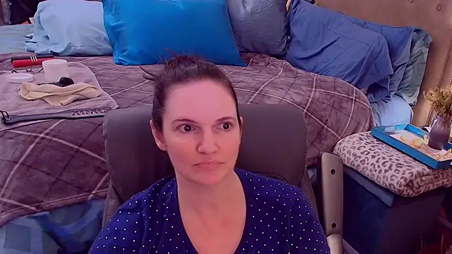 ninajaymes online show from October 16, 2025, 10:51 pm