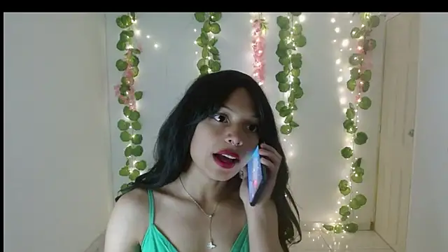 EIVIY1609 online show from September 16, 2025, 1:56 pm