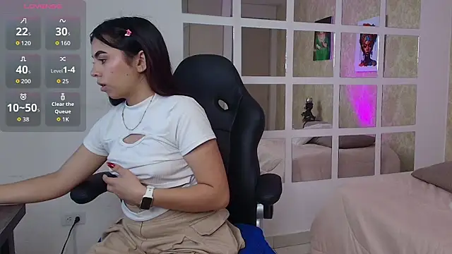 violerr 01 online show from October 24, 2025, 7:35 pm