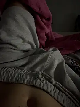 Elcanaarion29 online show from November 29, 2025, 3:06 am