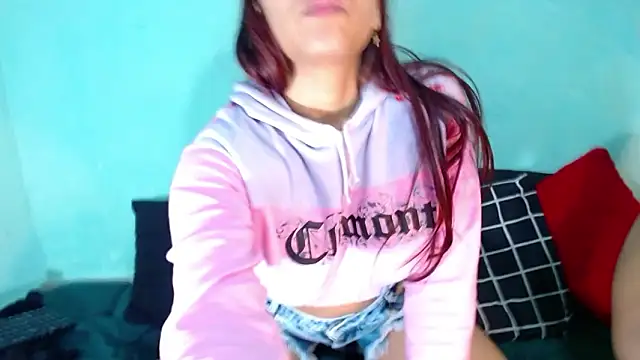 Snapshot of Ariatnaanddilan chatting on February 6, 2026, 6:04 pm Ariatnaanddilan online show from February 6, 2026, 6:04 pm