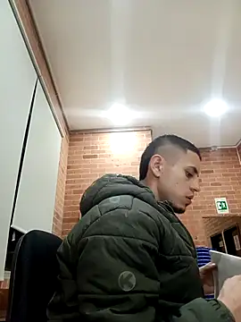 1C2AM22 online show from October 22, 2025, 3:17 am