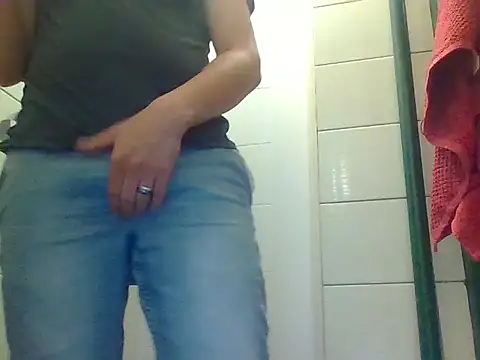 boytwink7 online show from July 12, 2026, 2:51 pm