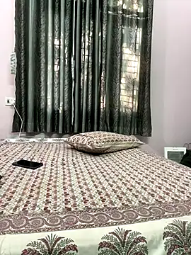 Snapshot of doctorinAction chatting on December 4, 2025, 3:05 am doctorinAction online show from December 4, 2025, 3:05 am