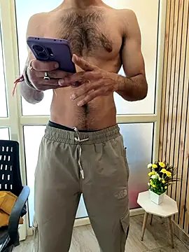 Snapshot of doctorinAction chatting on December 14, 2025, 9:37 am doctorinAction online show from December 14, 2025, 9:37 am