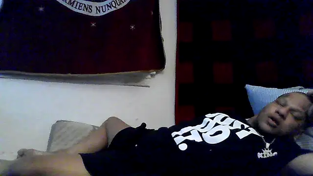 Snapshot of Sexdemonfrfr chatting on February 13, 2026, 1:05 am Sexdemonfrfr online show from February 13, 2026, 1:05 am