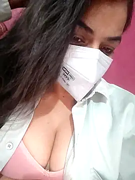 the saavi online show from December 4, 2025, 6:29 pm