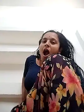 Sonam shinde online show from May 10, 2026, 5:44 am