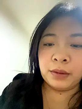 smgirls online show from November 21, 2025, 10:14 am