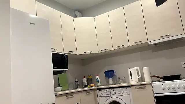 Snapshot of Denni_Spilber chatting on November 3, 2025, 3:37 pm Denni Spilber online show from November 3, 2025, 3:37 pm