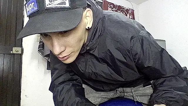 Snapshot of sam_hottt chatting on September 27, 2025, 10:49 pm sam hottt online show from September 27, 2025, 10:49 pm