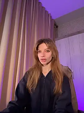 mari  papi online show from December 20, 2025, 11:57 am