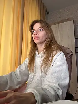 mari  papi online show from December 15, 2025, 10:21 am