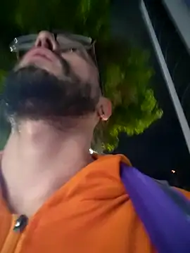 DanteWinter online show from October 21, 2025, 2:33 am