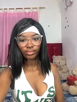 MarianRosse online show from November 8, 2025, 8:40 am