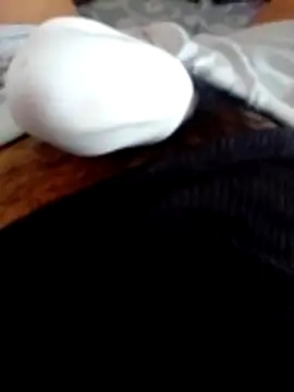 Snapshot of Yael_Dc chatting on November 26, 2025, 5:24 pm Yael Dc online show from November 26, 2025, 5:24 pm