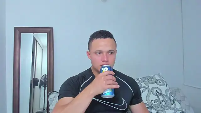 KingLevi01 online show from April 23, 2026, 12:39 am