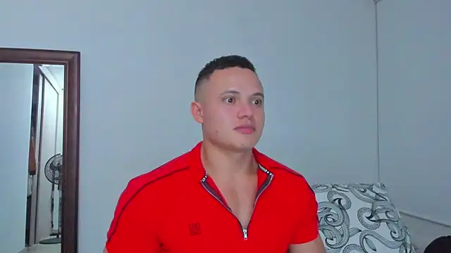 KingLevi01 online show from May 15, 2026, 8:01 am