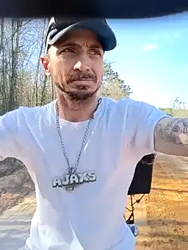 Mrluckstick online show from March 10, 2026, 8:24 pm