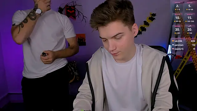 Snapshot of danny_cool chatting on October 21, 2025, 7:46 pm danny cool online show from October 21, 2025, 7:46 pm