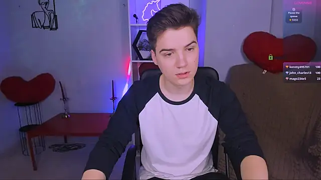 Snapshot of danny_cool chatting on November 11, 2025, 10:58 pm danny cool online show from November 11, 2025, 10:58 pm