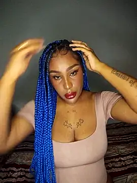 Snapshot of Queen_Amara chatting on March 24, 2026, 4:01 am Queen Amara online show from March 24, 2026, 4:01 am