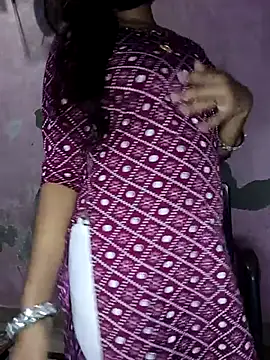 Komal-Rajput online show from November 12, 2025, 4:55 pm