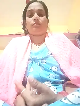 Snapshot of Hot-kal93 chatting on November 3, 2025, 8:45 pm Hot-kal93 online show from November 3, 2025, 8:45 pm