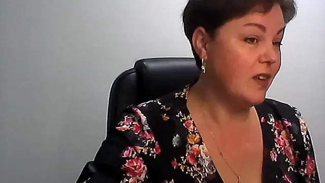 EllaLove2277 online show from October 14, 2025, 5:30 am