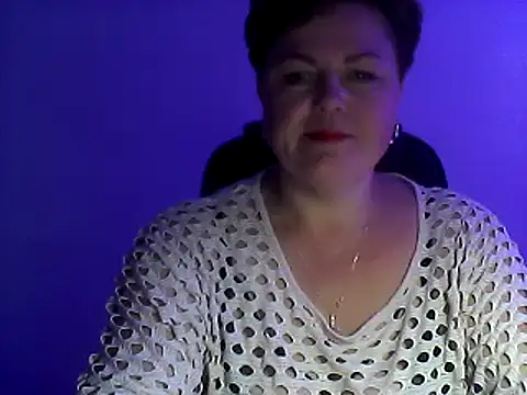 Snapshot of EllaLove2277 chatting on September 12, 2025, 6:07 pm EllaLove2277 online show from September 12, 2025, 6:07 pm
