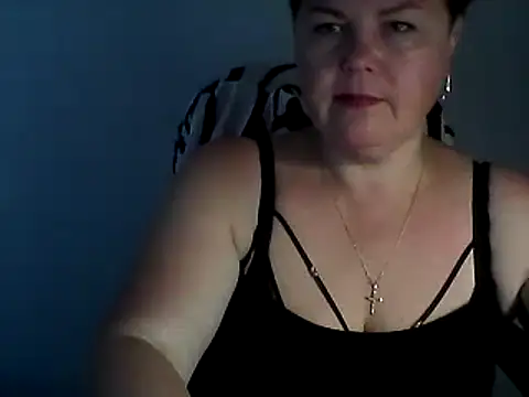 Snapshot of EllaLove2277 chatting on September 9, 2025, 5:39 am EllaLove2277 online show from September 9, 2025, 5:39 am