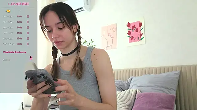 Snapshot of _Alissaa chatting on May 23, 2026, 5:17 am Alissaa online show from May 23, 2026, 5:17 am