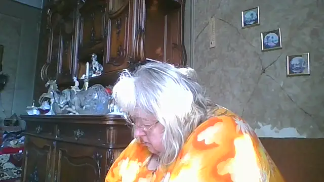 Snapshot of Lala-Love56 chatting on June 11, 2026, 5:48 am Lala-Love56 online show from June 11, 2026, 5:48 am