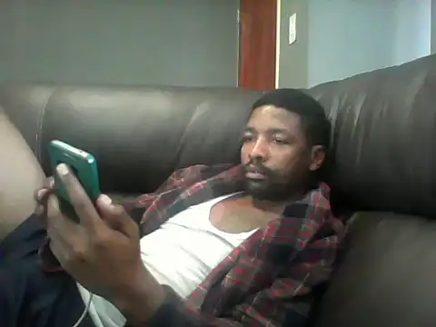 Snapshot of TopssyKreet chatting on November 8, 2025, 9:57 am TopssyKreet online show from November 8, 2025, 9:57 am