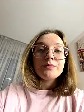 Snapshot of Bellatrisssaa chatting on November 20, 2025, 3:02 pm Bellatrisssaa online show from November 20, 2025, 3:02 pm