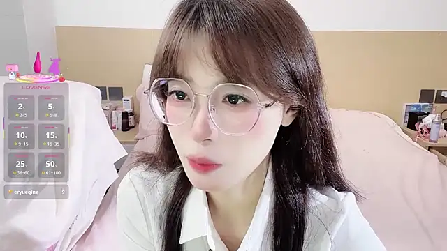 yuanbao a online show from October 7, 2025, 10:16 am