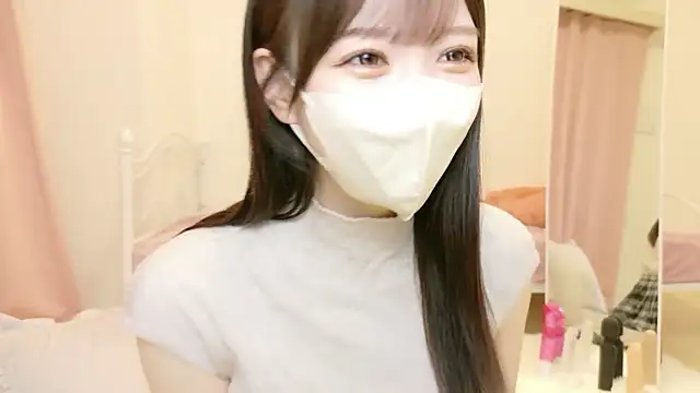 roachan  online show from February 19, 2026, 12:13 pm