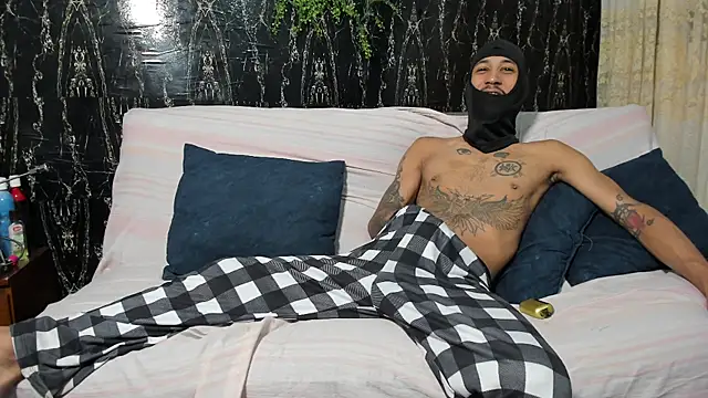 carl jhonson821 online show from October 6, 2025, 2:18 pm