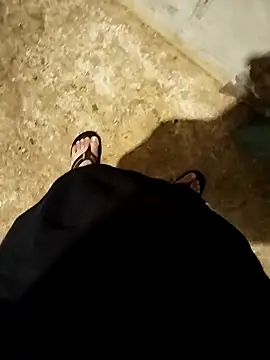 Snapshot of Flakito2021 chatting on October 2, 2025, 1:42 am Flakito2021 online show from October 2, 2025, 1:42 am