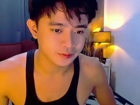 Snapshot of NautyBoyBrazeen_143 chatting on June 30, 2026, 5:18 am NautyBoyBrazeen 143 online show from June 30, 2026, 5:18 am