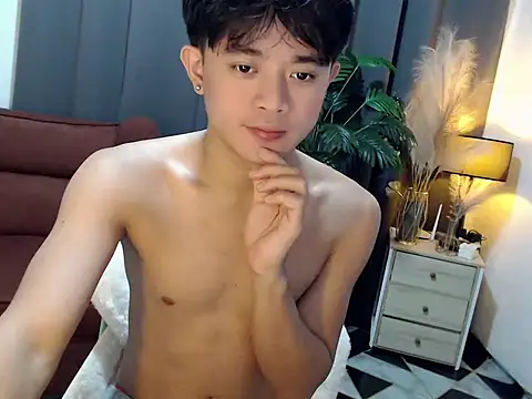 NautyBoyBrazeen 143 online show from April 27, 2026, 3:26 am