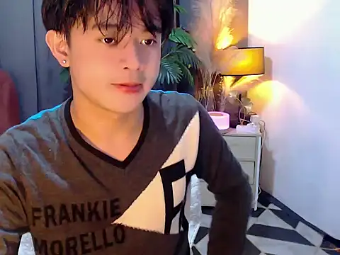 Snapshot of NautyBoyBrazeen_143 chatting on May 27, 2026, 2:13 pm NautyBoyBrazeen 143 online show from May 27, 2026, 2:13 pm