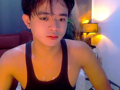Snapshot of NautyBoyBrazeen_143 chatting on July 8, 2026, 3:08 am NautyBoyBrazeen 143 online show from July 8, 2026, 3:08 am
