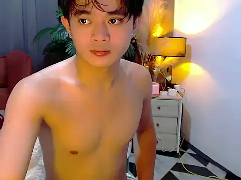 Snapshot of NautyBoyBrazeen_143 chatting on May 23, 2026, 4:55 am NautyBoyBrazeen 143 online show from May 23, 2026, 4:55 am